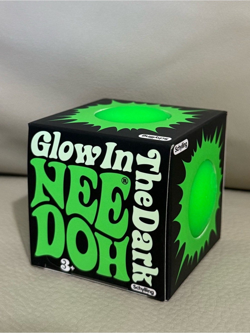NEW NeeDoh Glow In The Dark GREEN Squishy Fidget Toy Stress Ball Authentic!